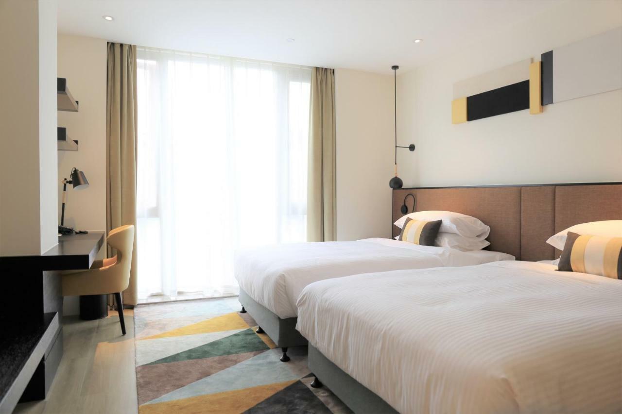 Citadines Gaoke Liangjiang Chongqing Aparthotel Exteriör bild