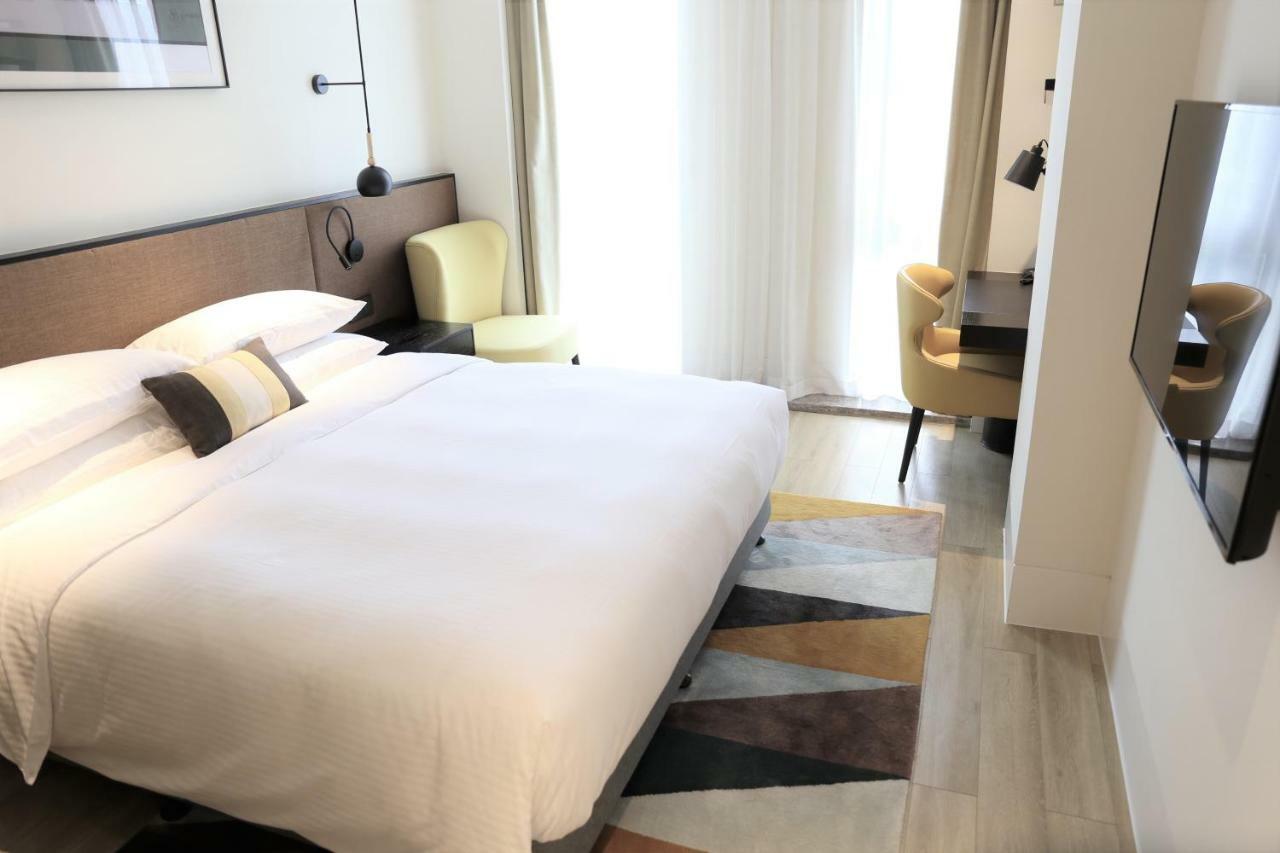 Citadines Gaoke Liangjiang Chongqing Aparthotel Exteriör bild
